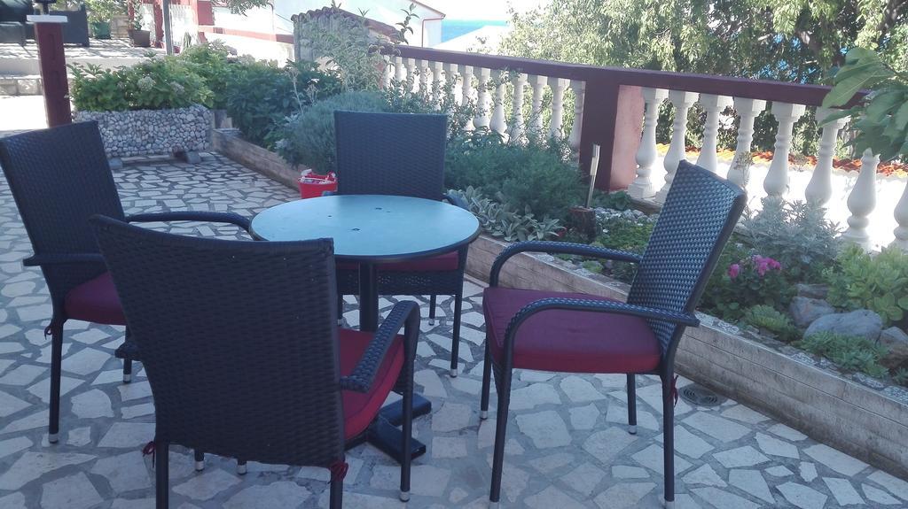 סנג' Apartment Dunja מראה חיצוני תמונה