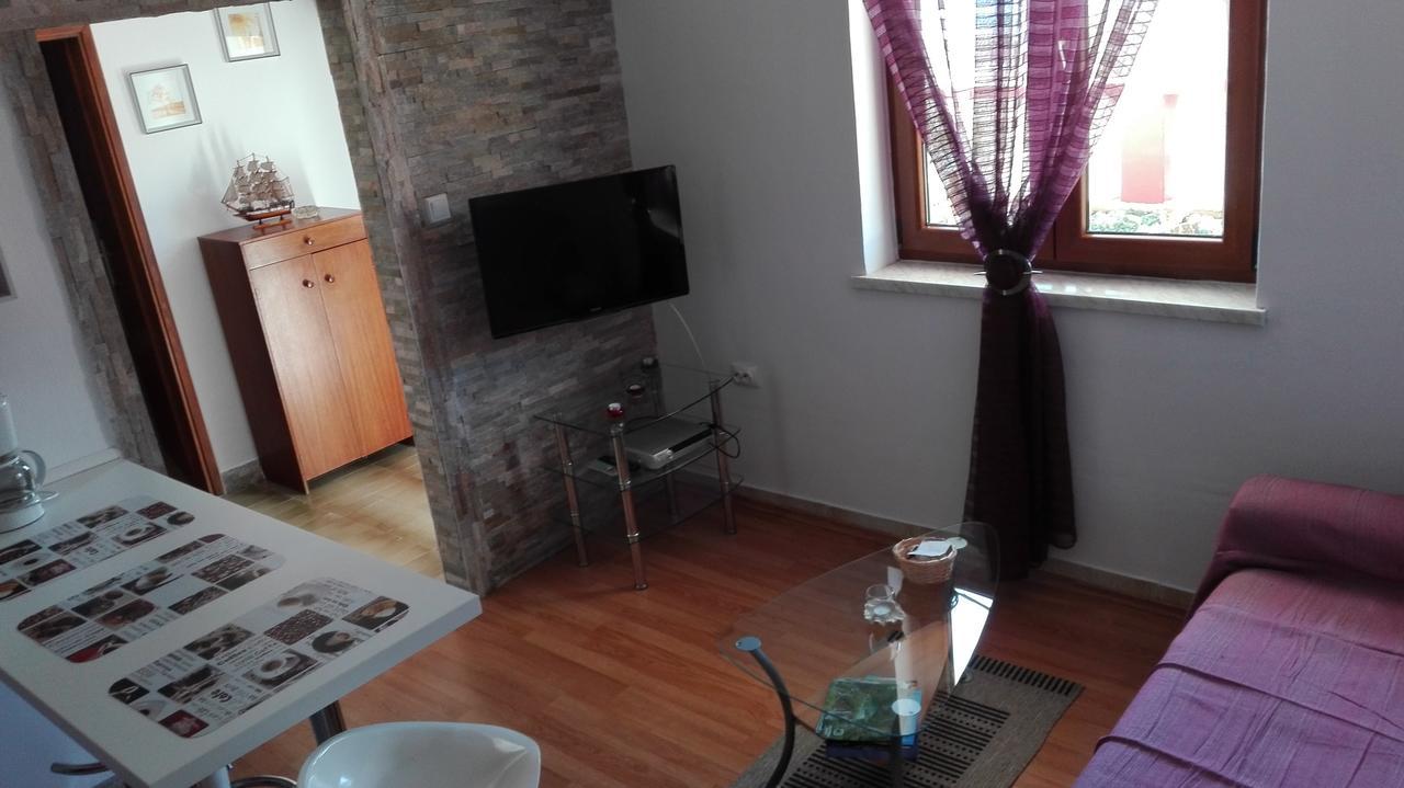 סנג' Apartment Dunja מראה חיצוני תמונה