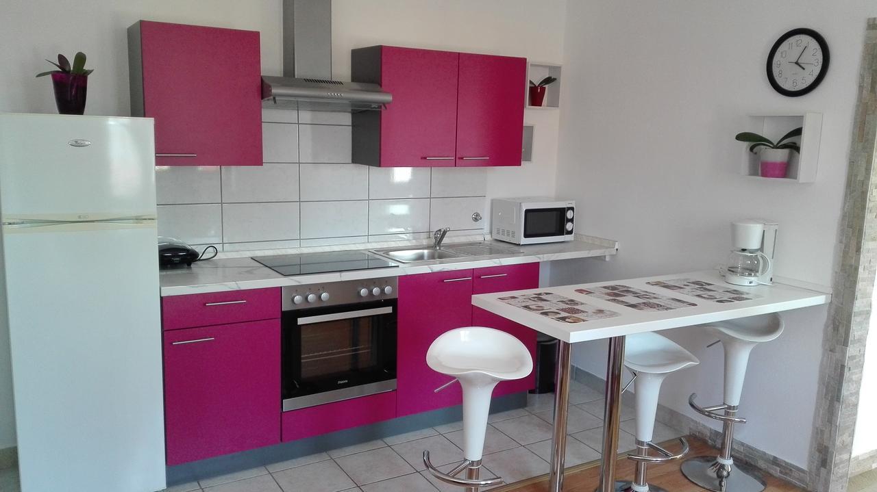 סנג' Apartment Dunja מראה חיצוני תמונה